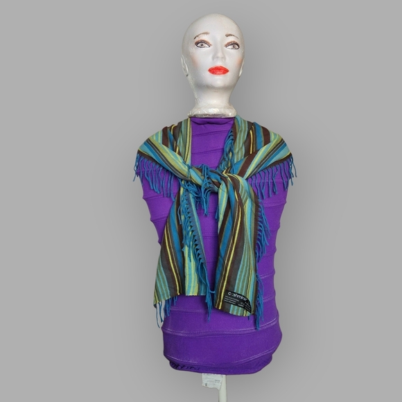 Elegant Multicolor Striped Scarf - Picture 3 of 7